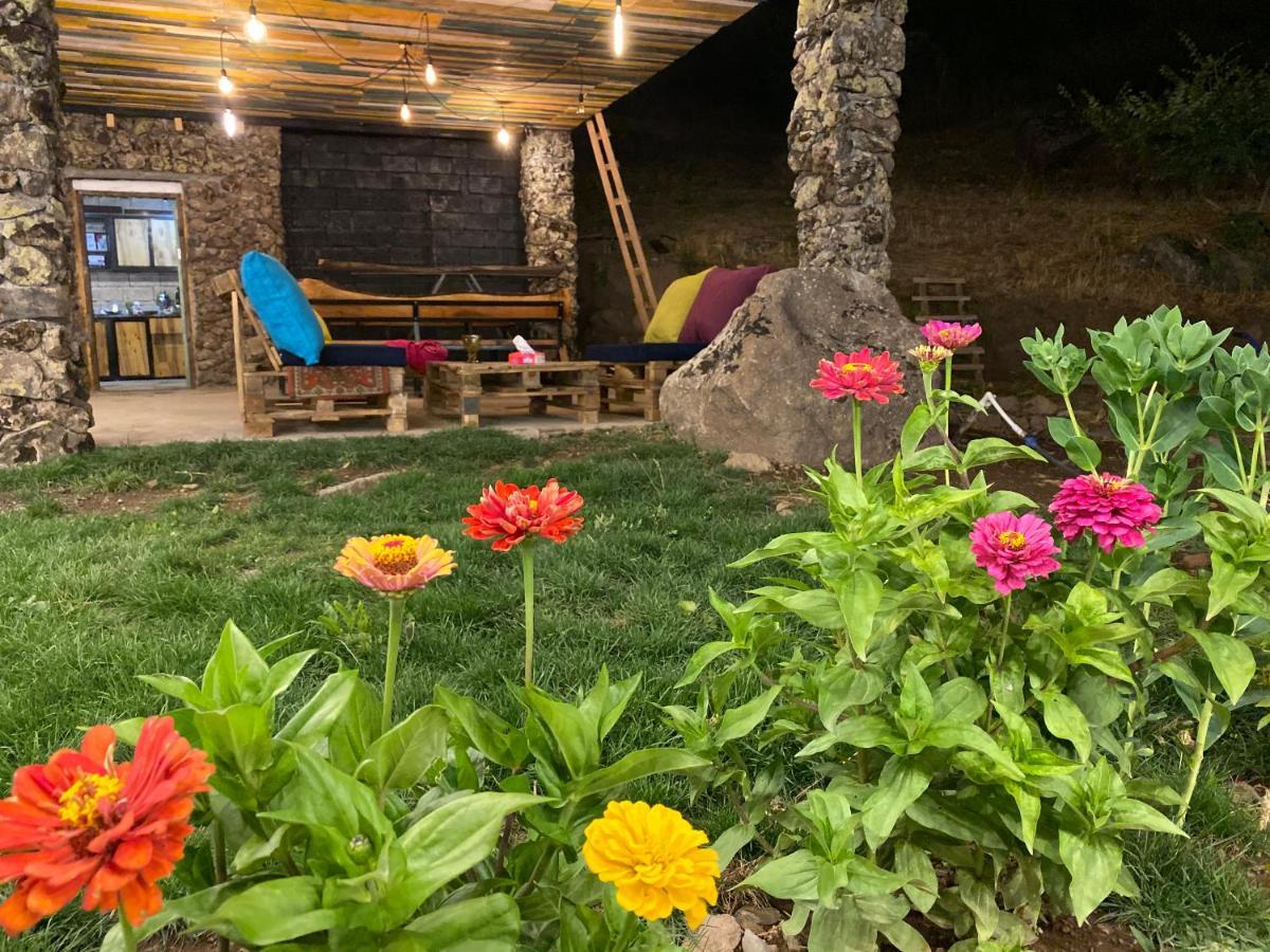 Yeghegis Elegis Village Resort מראה חיצוני תמונה